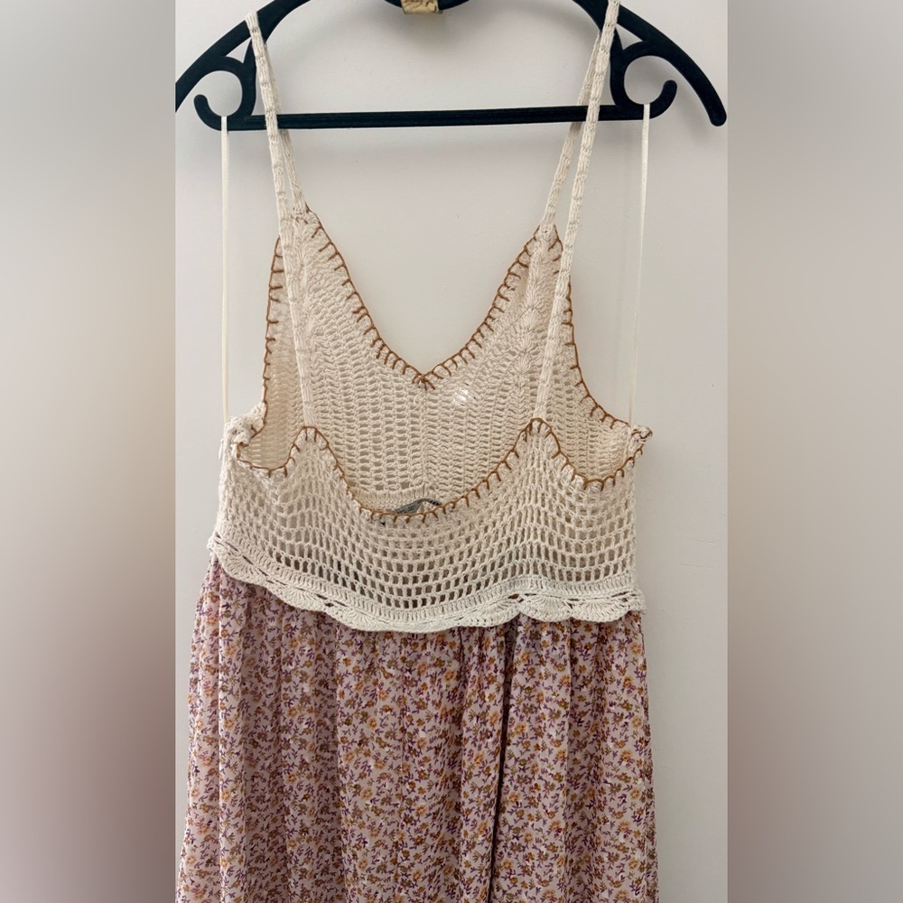 Euro Sumer Zara Cream Crochet Bodice Pink Floral Maxi Dress size m - Picture 5 of 7
